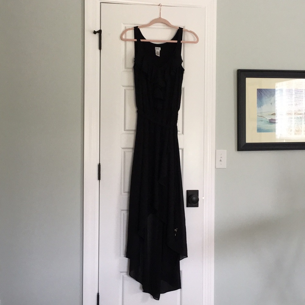Hi-lo black dress.